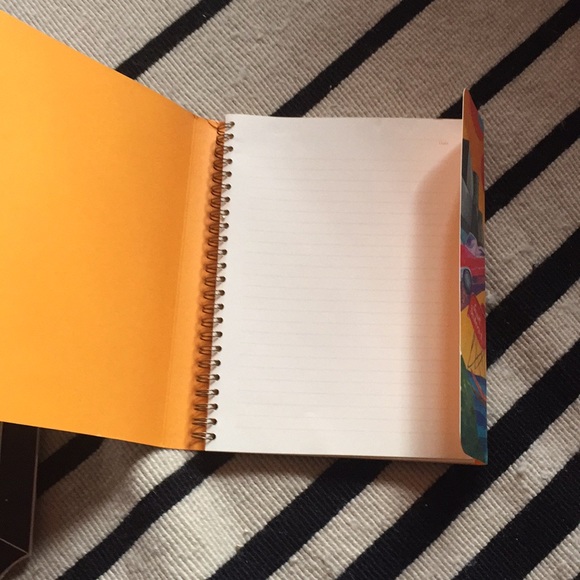 Notebook - Picture 3 of 4